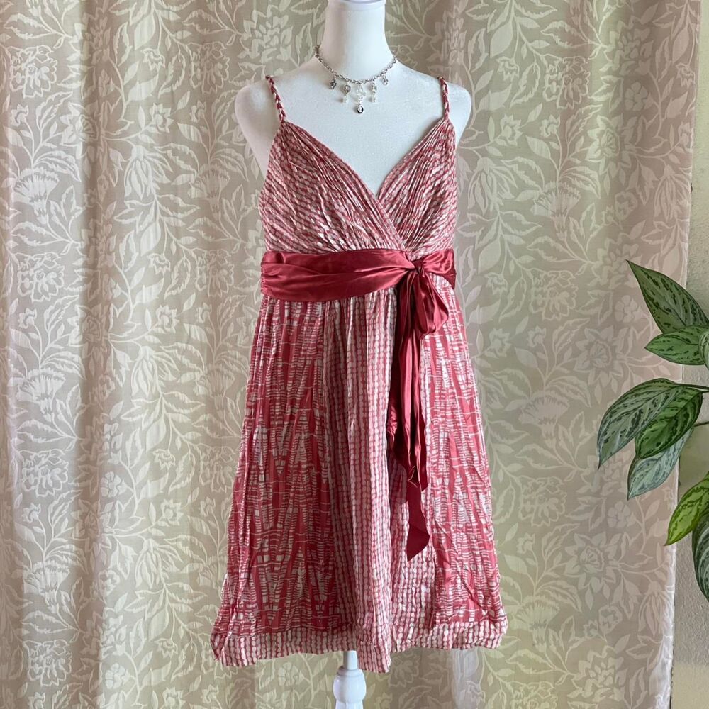 NWOT BCBGMAXAZRIA 100% Silk Crinkle Dot Mini Dress Pink Satin Sash‎ Wrap Size 10